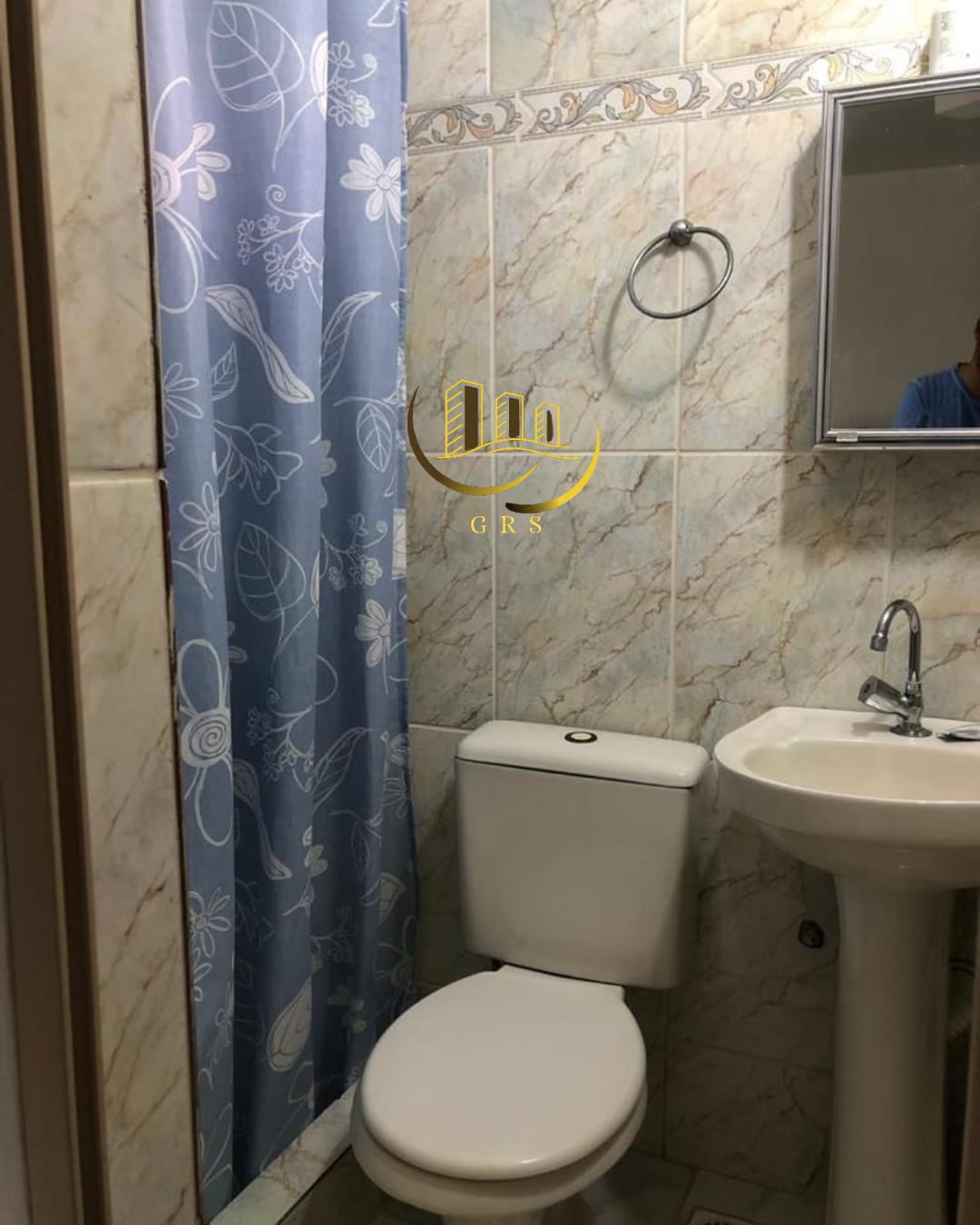 DUAS CASAS MAIS UMA SUÍTE À VENDA  PRAIA DA PITÓRIA EM SÃO PEDRO DA ALDEIA-RJ.