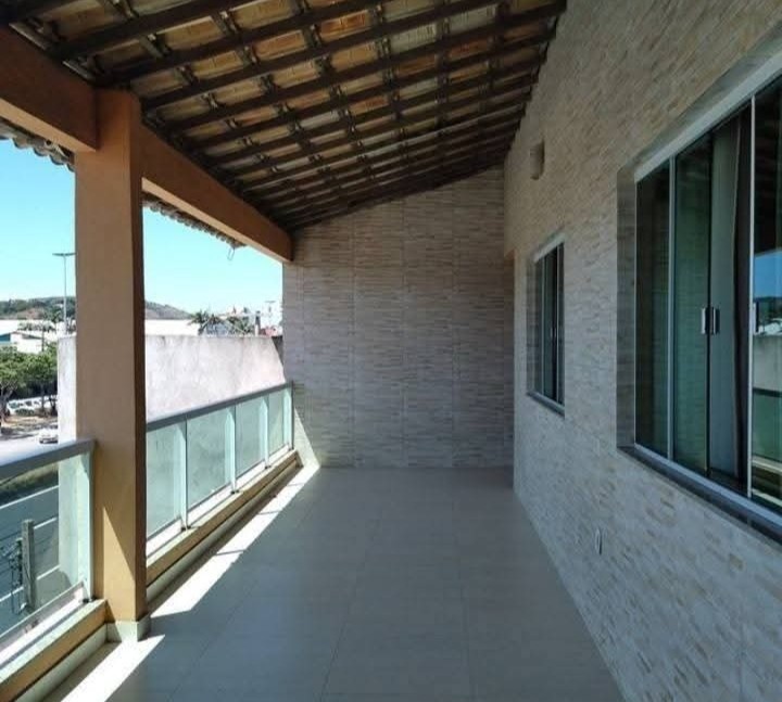 GALPÃO E CASAS À VENDA EM CAMPO REDONDO SÃO PEDRO DA ALDEIA-RJ.