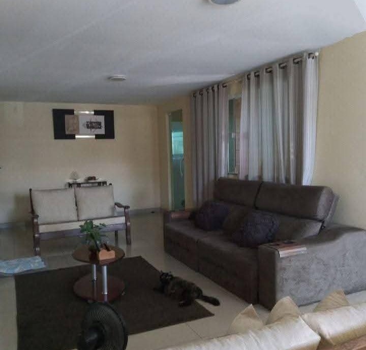 GALPÃO E CASAS À VENDA EM CAMPO REDONDO SÃO PEDRO DA ALDEIA-RJ.