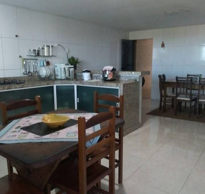 GALPÃO E CASAS À VENDA EM CAMPO REDONDO SÃO PEDRO DA ALDEIA-RJ.