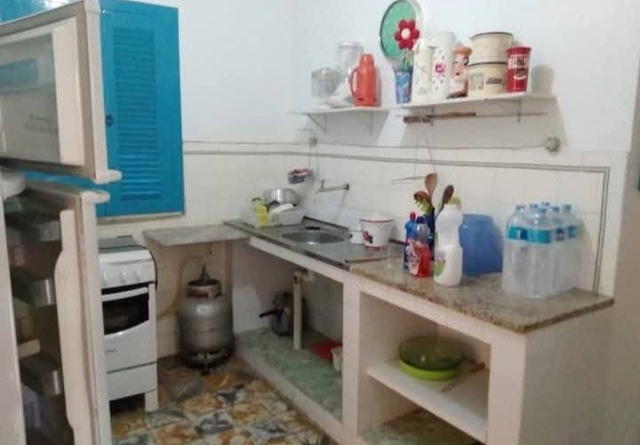 CASA À VENDA NO PORTO DO CARRO EM SÃO PEDRO DA ALDEIA-RJ.